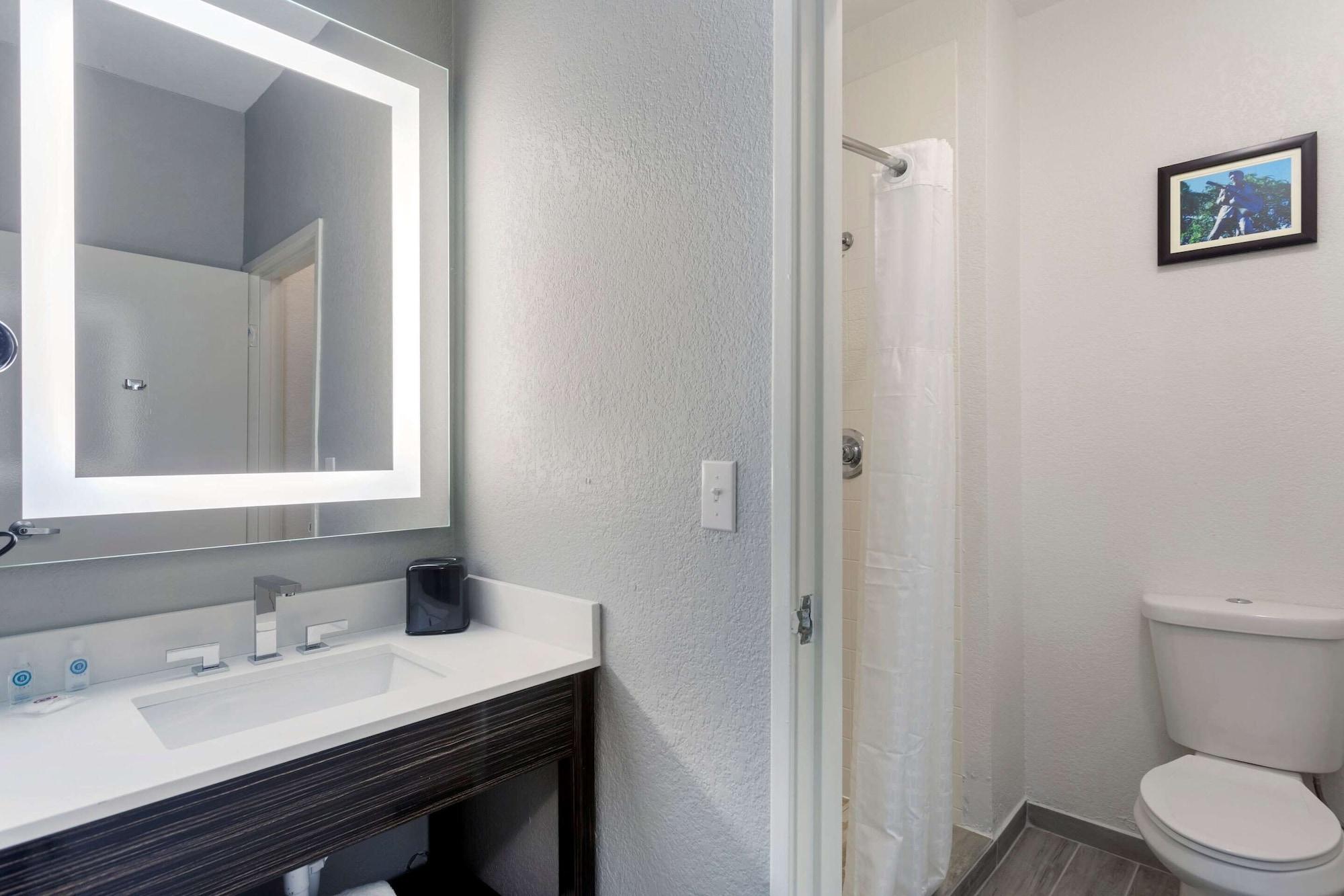 Comfort Inn & Suites Memphis Esterno foto