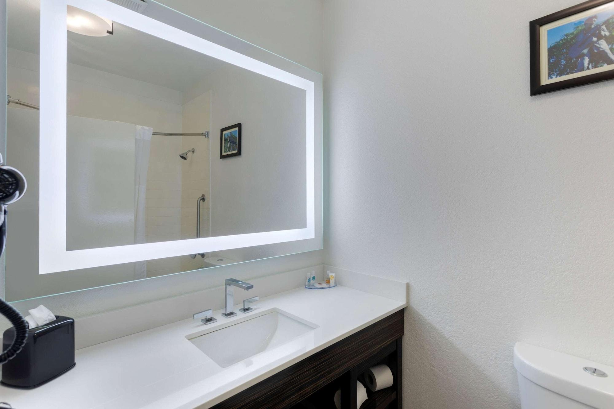 Comfort Inn & Suites Memphis Esterno foto
